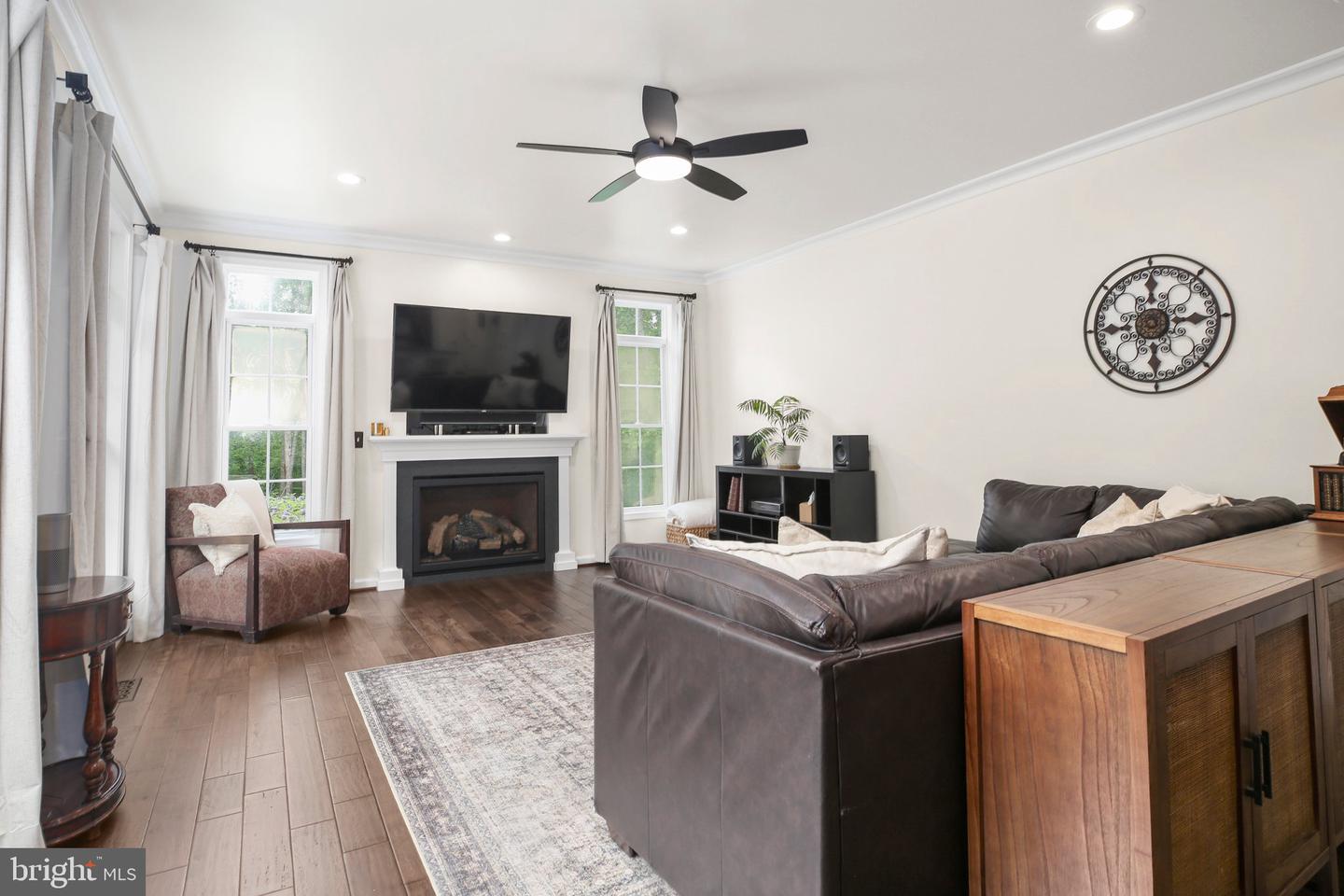 10448 WHEATLEY SCHOOL RD, MARSHALL, Virginia 20115, 5 Bedrooms Bedrooms, ,4 BathroomsBathrooms,Residential,For sale,10448 WHEATLEY SCHOOL RD,VAFQ2016454 MLS # VAFQ2016454