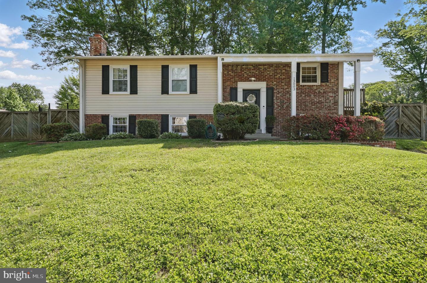 13003 STANDISH CT, WOODBRIDGE, Virginia 22192, 5 Bedrooms Bedrooms, ,2 BathroomsBathrooms,Residential,For sale,13003 STANDISH CT,VAPW2093672 MLS # VAPW2093672