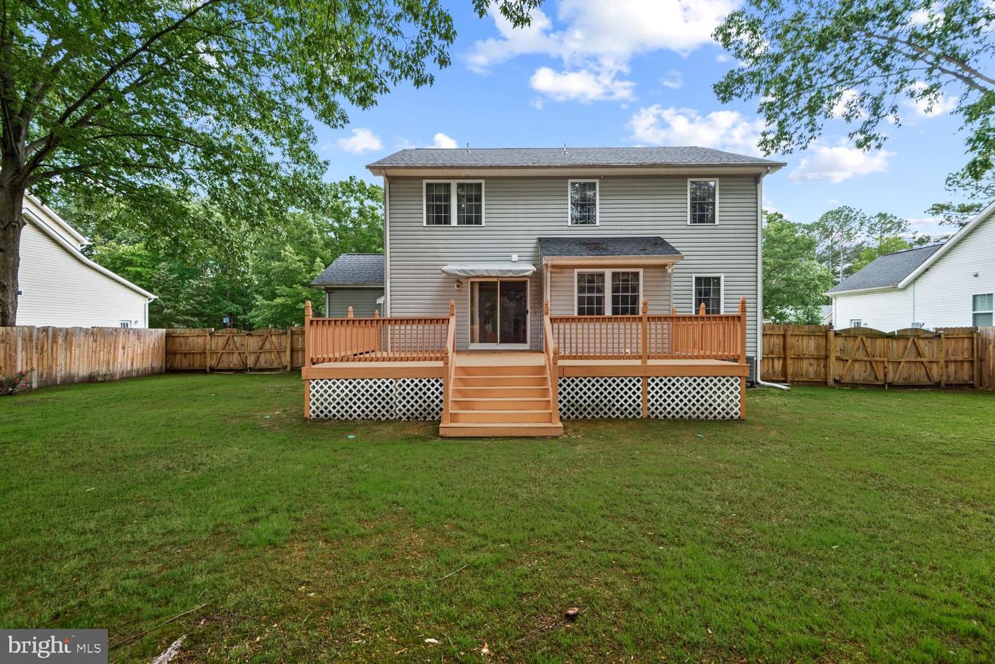 207 MEADOW AVE, COLONIAL BEACH, Virginia 22443, 4 Bedrooms Bedrooms, 12 Rooms Rooms,2 BathroomsBathrooms,Residential,For sale,207 MEADOW AVE,VAWE2008814 MLS # VAWE2008814