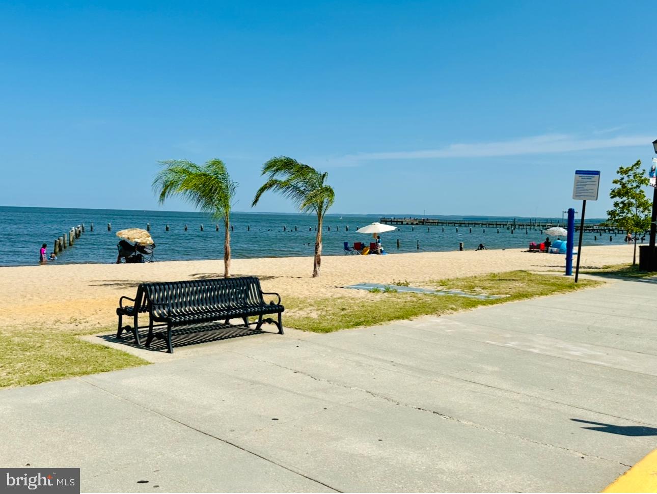 207 MEADOW AVE, COLONIAL BEACH, Virginia 22443, 4 Bedrooms Bedrooms, 12 Rooms Rooms,2 BathroomsBathrooms,Residential,For sale,207 MEADOW AVE,VAWE2008814 MLS # VAWE2008814