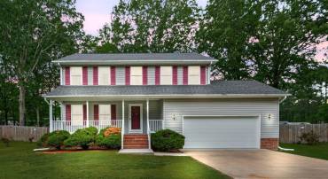 207 MEADOW AVE, COLONIAL BEACH, Virginia 22443, 4 Bedrooms Bedrooms, 12 Rooms Rooms,2 BathroomsBathrooms,Residential,For sale,207 MEADOW AVE,VAWE2008814 MLS # VAWE2008814