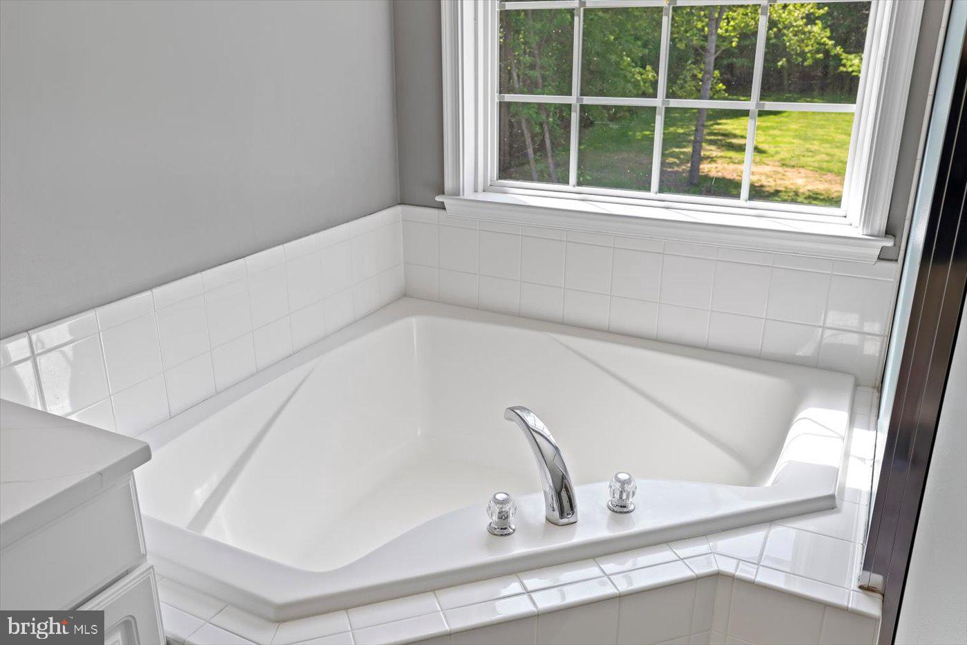 26 MADELINE LN, STAFFORD, Virginia 22556, 6 Bedrooms Bedrooms, ,4 BathroomsBathrooms,Residential,For sale,26 MADELINE LN,VAST2038434 MLS # VAST2038434