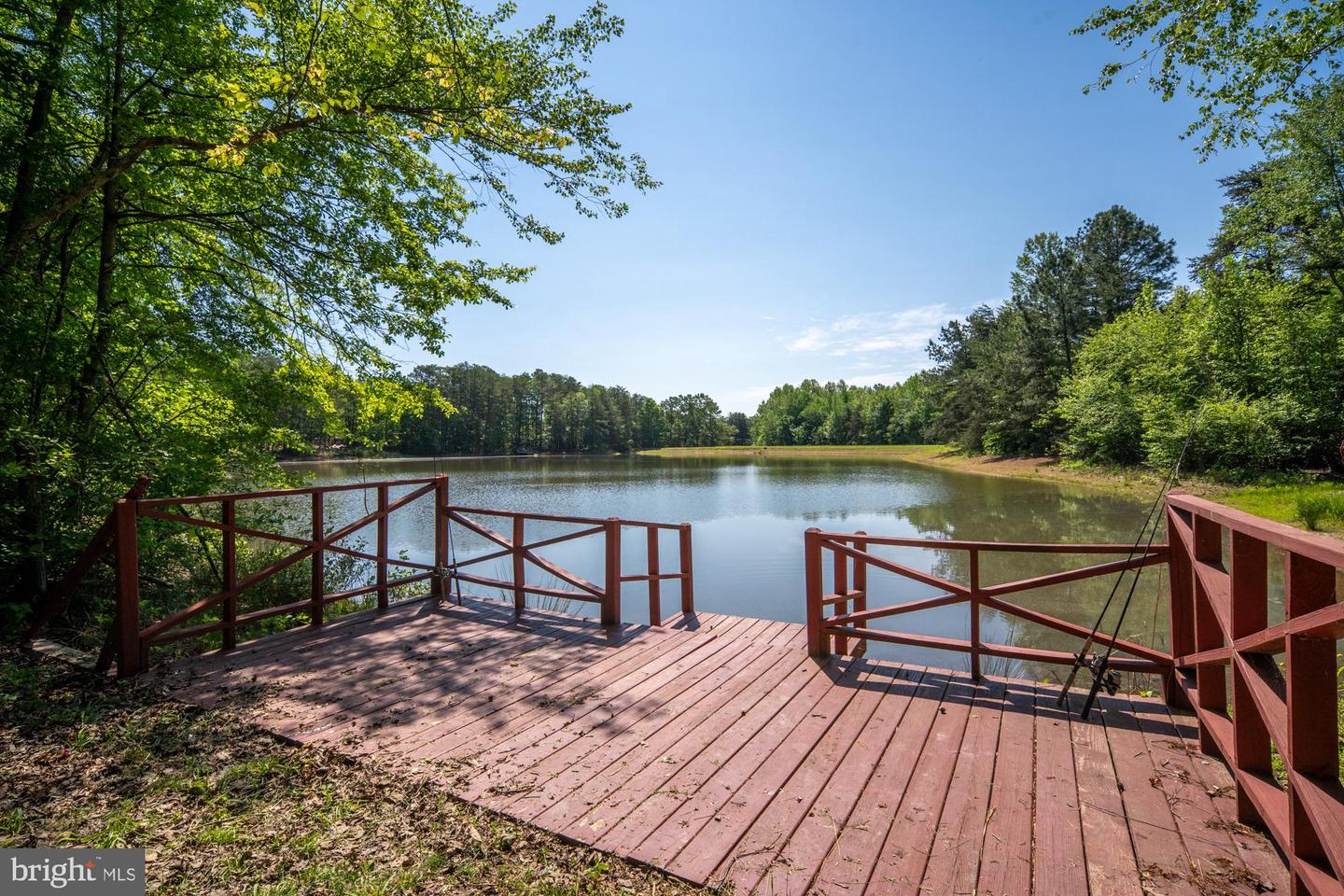 2 HEIGHTS CT, RUTHER GLEN, Virginia 22546, 3 Bedrooms Bedrooms, ,2 BathroomsBathrooms,Residential,For sale,2 HEIGHTS CT,VACV2008094 MLS # VACV2008094