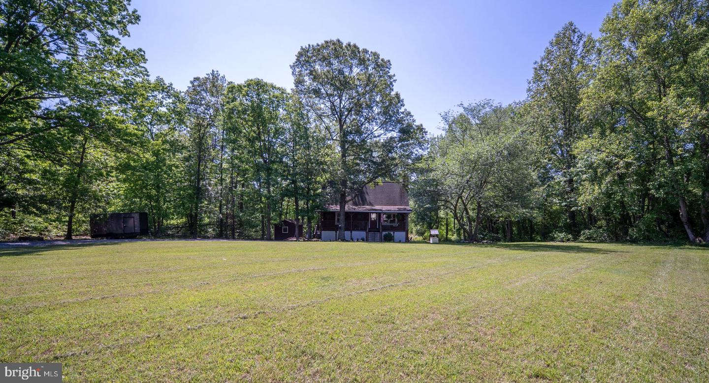 2 HEIGHTS CT, RUTHER GLEN, Virginia 22546, 3 Bedrooms Bedrooms, ,2 BathroomsBathrooms,Residential,For sale,2 HEIGHTS CT,VACV2008094 MLS # VACV2008094