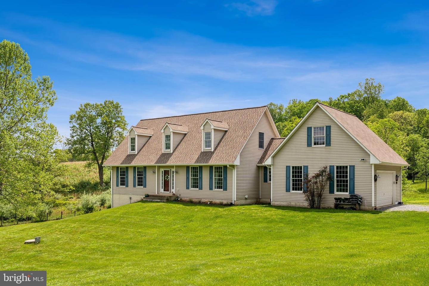 5415 CARPER FARM LN, HUME, Virginia 22639, 3 Bedrooms Bedrooms, ,2 BathroomsBathrooms,Residential,For sale,5415 CARPER FARM LN,VAFQ2016470 MLS # VAFQ2016470