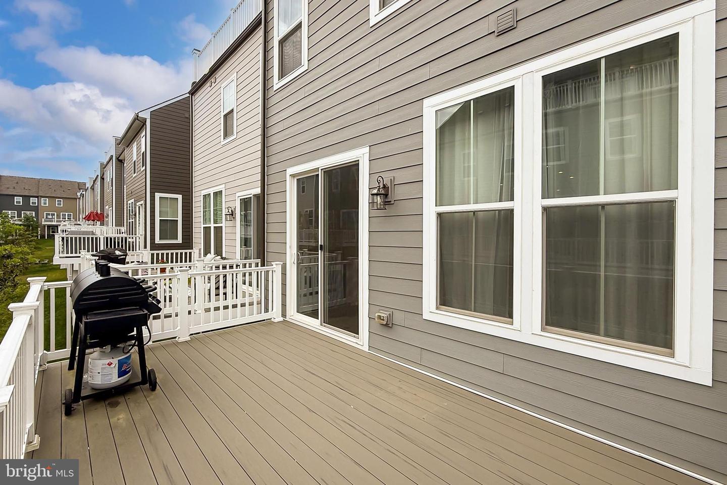 1701 BEECH LEAF ST, DUMFRIES, Virginia 22026, 3 Bedrooms Bedrooms, ,3 BathroomsBathrooms,Residential,For sale,1701 BEECH LEAF ST,VAPW2093706 MLS # VAPW2093706