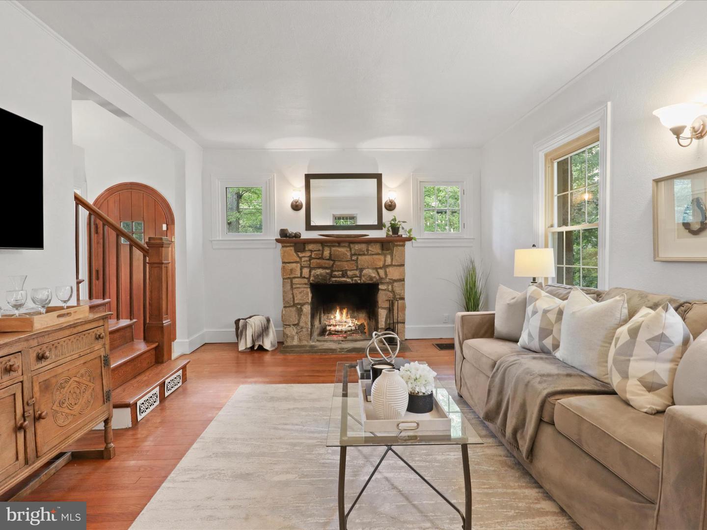 6022 VALLEY VIEW DR, ALEXANDRIA, Virginia 22310, 3 Bedrooms Bedrooms, ,2 BathroomsBathrooms,Residential,For sale,6022 VALLEY VIEW DR,VAFX2238218 MLS # VAFX2238218