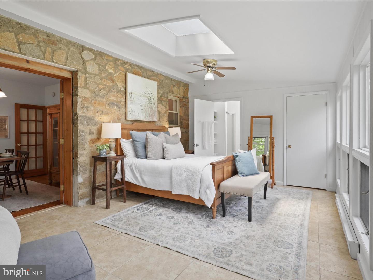 6022 VALLEY VIEW DR, ALEXANDRIA, Virginia 22310, 3 Bedrooms Bedrooms, ,2 BathroomsBathrooms,Residential,For sale,6022 VALLEY VIEW DR,VAFX2238218 MLS # VAFX2238218