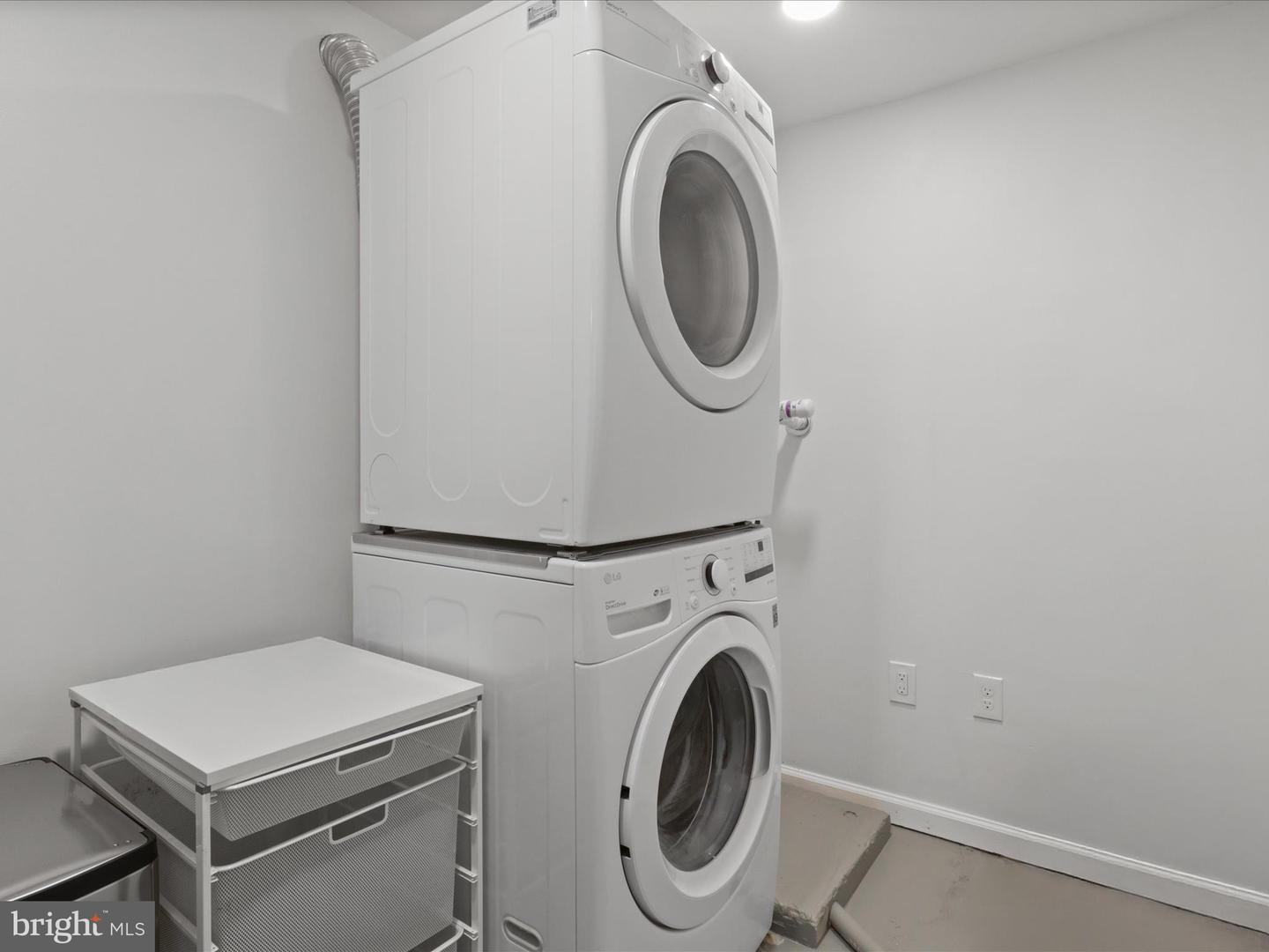 6022 VALLEY VIEW DR, ALEXANDRIA, Virginia 22310, 3 Bedrooms Bedrooms, ,2 BathroomsBathrooms,Residential,For sale,6022 VALLEY VIEW DR,VAFX2238218 MLS # VAFX2238218