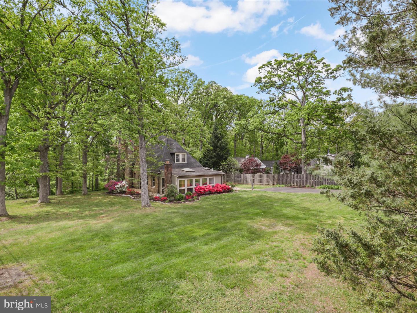 6022 VALLEY VIEW DR, ALEXANDRIA, Virginia 22310, 3 Bedrooms Bedrooms, ,2 BathroomsBathrooms,Residential,For sale,6022 VALLEY VIEW DR,VAFX2238218 MLS # VAFX2238218