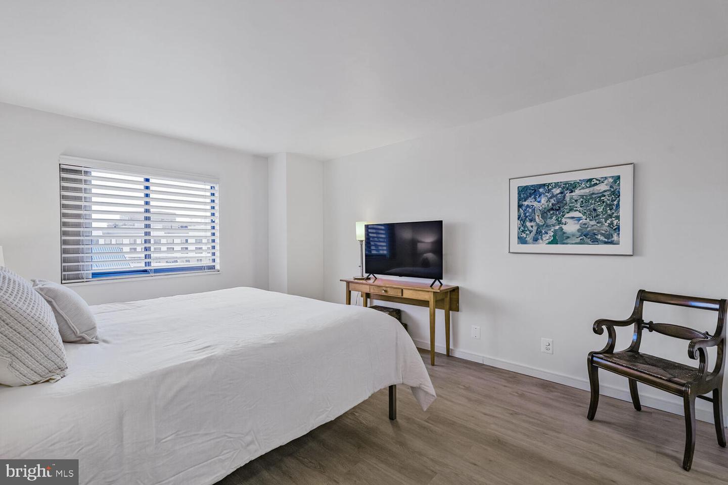 900 N STAFFORD ST #2330, ARLINGTON, Virginia 22203, 2 Bedrooms Bedrooms, ,2 BathroomsBathrooms,Residential,For sale,900 N STAFFORD ST #2330,VAAR2056940 MLS # VAAR2056940