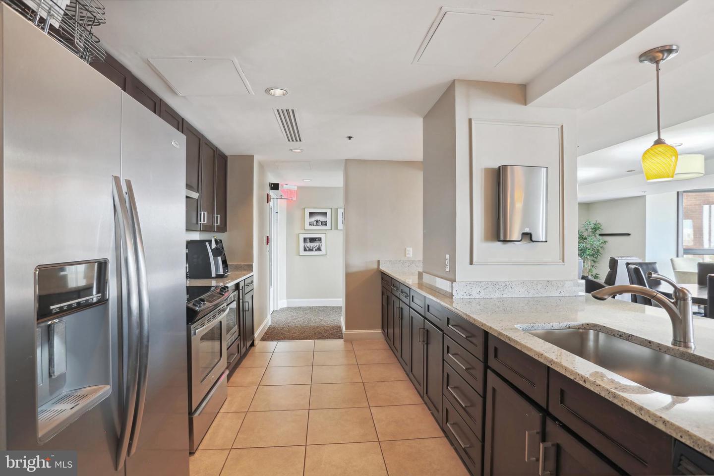 900 N STAFFORD ST #2330, ARLINGTON, Virginia 22203, 2 Bedrooms Bedrooms, ,2 BathroomsBathrooms,Residential,For sale,900 N STAFFORD ST #2330,VAAR2056940 MLS # VAAR2056940