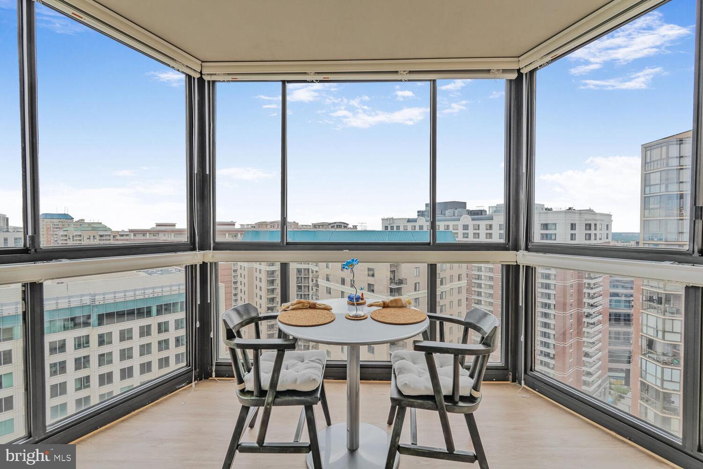 900 N STAFFORD ST #2330, ARLINGTON, Virginia 22203, 2 Bedrooms Bedrooms, ,2 BathroomsBathrooms,Residential,For sale,900 N STAFFORD ST #2330,VAAR2056940 MLS # VAAR2056940