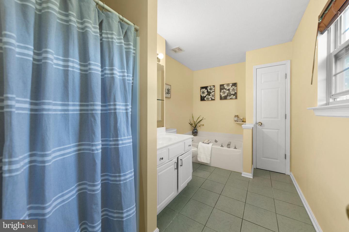 1232 MACEDONIA CHURCH RD, STEPHENS CITY, Virginia 22655, 4 Bedrooms Bedrooms, ,3 BathroomsBathrooms,Residential,For sale,1232 MACEDONIA CHURCH RD,VAFV2033840 MLS # VAFV2033840