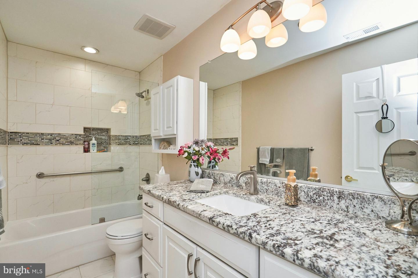 6938 NETHERSTONE CT, GAINESVILLE, Virginia 20155, 3 Bedrooms Bedrooms, ,2 BathroomsBathrooms,Residential,For sale,6938 NETHERSTONE CT,VAPW2093668 MLS # VAPW2093668
