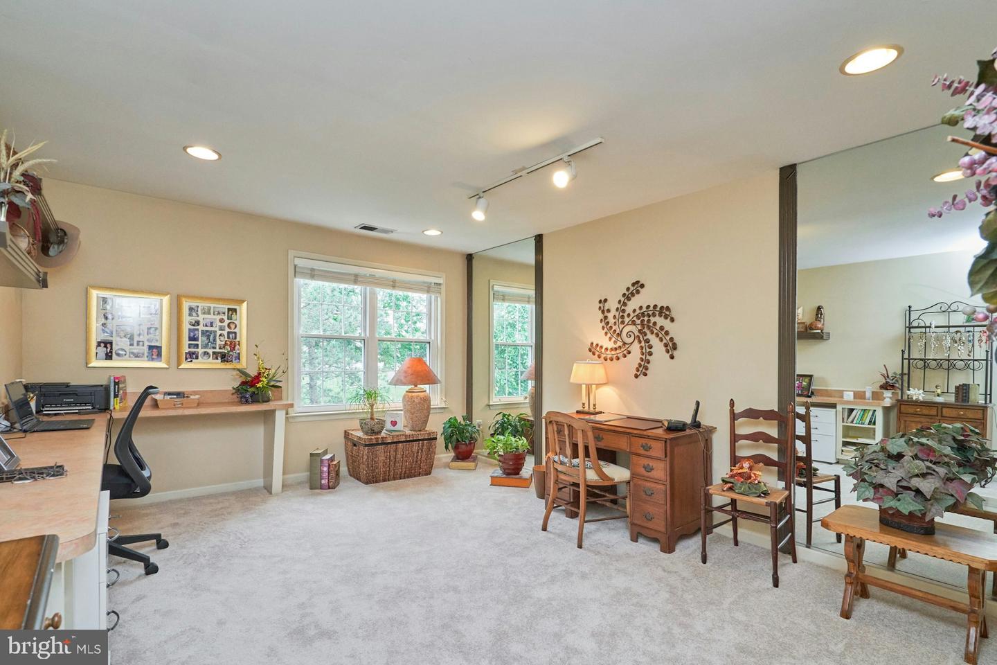 6938 NETHERSTONE CT, GAINESVILLE, Virginia 20155, 3 Bedrooms Bedrooms, ,2 BathroomsBathrooms,Residential,For sale,6938 NETHERSTONE CT,VAPW2093668 MLS # VAPW2093668