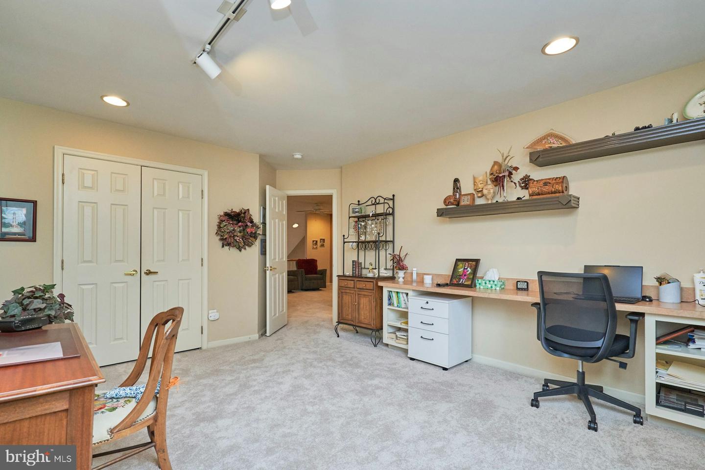 6938 NETHERSTONE CT, GAINESVILLE, Virginia 20155, 3 Bedrooms Bedrooms, ,2 BathroomsBathrooms,Residential,For sale,6938 NETHERSTONE CT,VAPW2093668 MLS # VAPW2093668