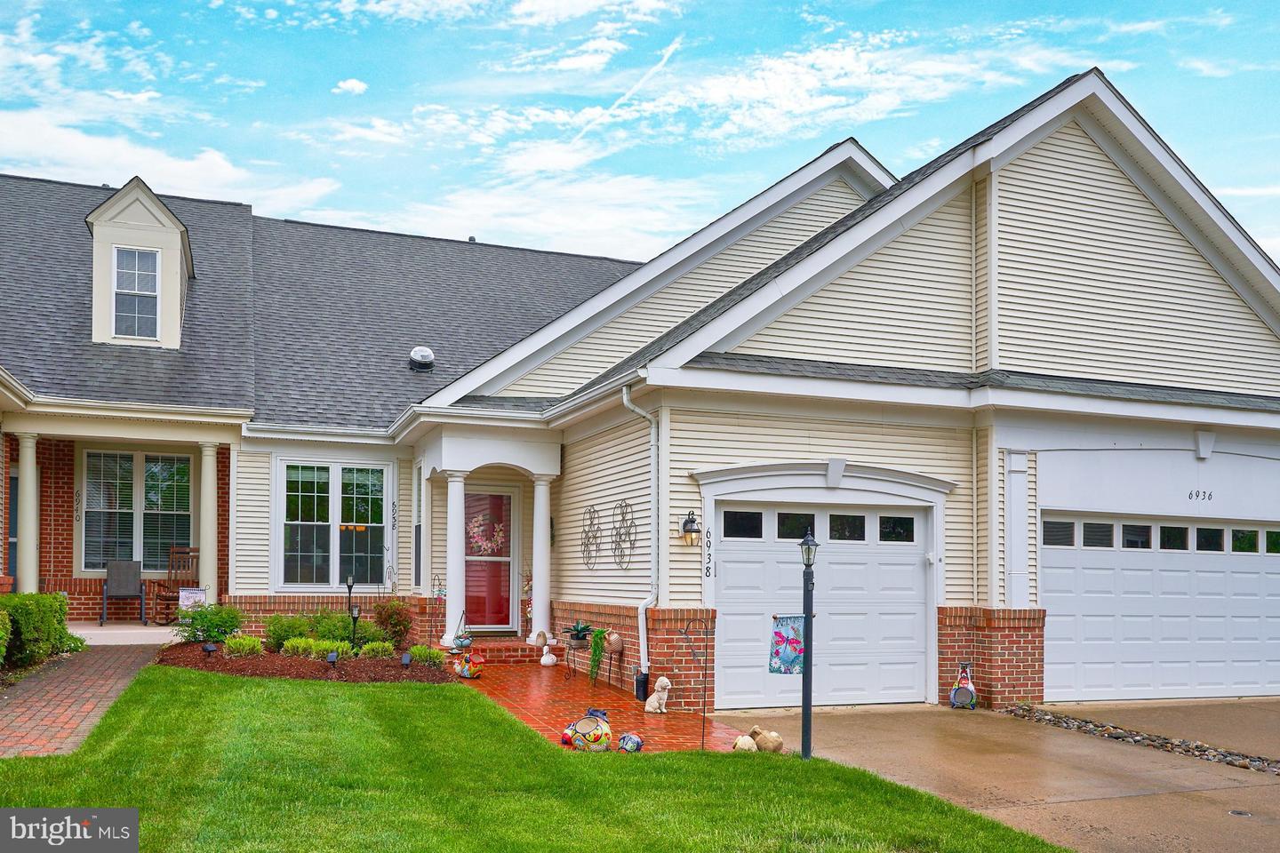6938 NETHERSTONE CT, GAINESVILLE, Virginia 20155, 3 Bedrooms Bedrooms, ,2 BathroomsBathrooms,Residential,For sale,6938 NETHERSTONE CT,VAPW2093668 MLS # VAPW2093668