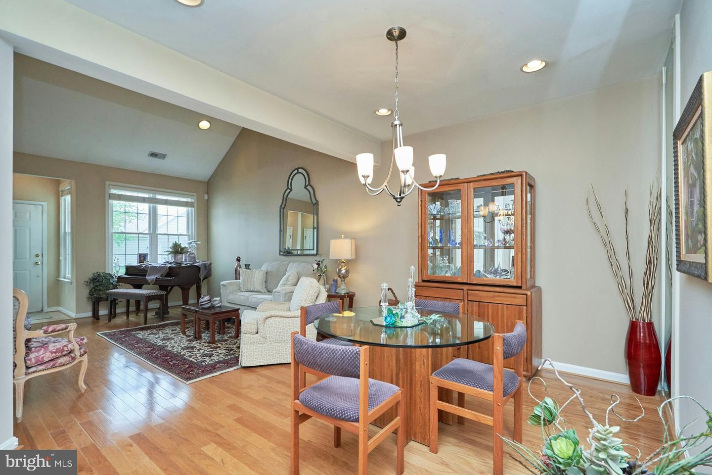 6938 NETHERSTONE CT, GAINESVILLE, Virginia 20155, 3 Bedrooms Bedrooms, ,2 BathroomsBathrooms,Residential,For sale,6938 NETHERSTONE CT,VAPW2093668 MLS # VAPW2093668