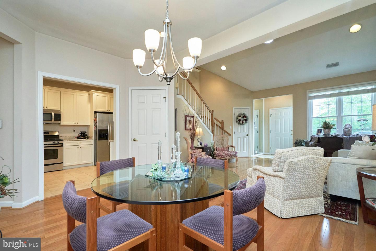 6938 NETHERSTONE CT, GAINESVILLE, Virginia 20155, 3 Bedrooms Bedrooms, ,2 BathroomsBathrooms,Residential,For sale,6938 NETHERSTONE CT,VAPW2093668 MLS # VAPW2093668
