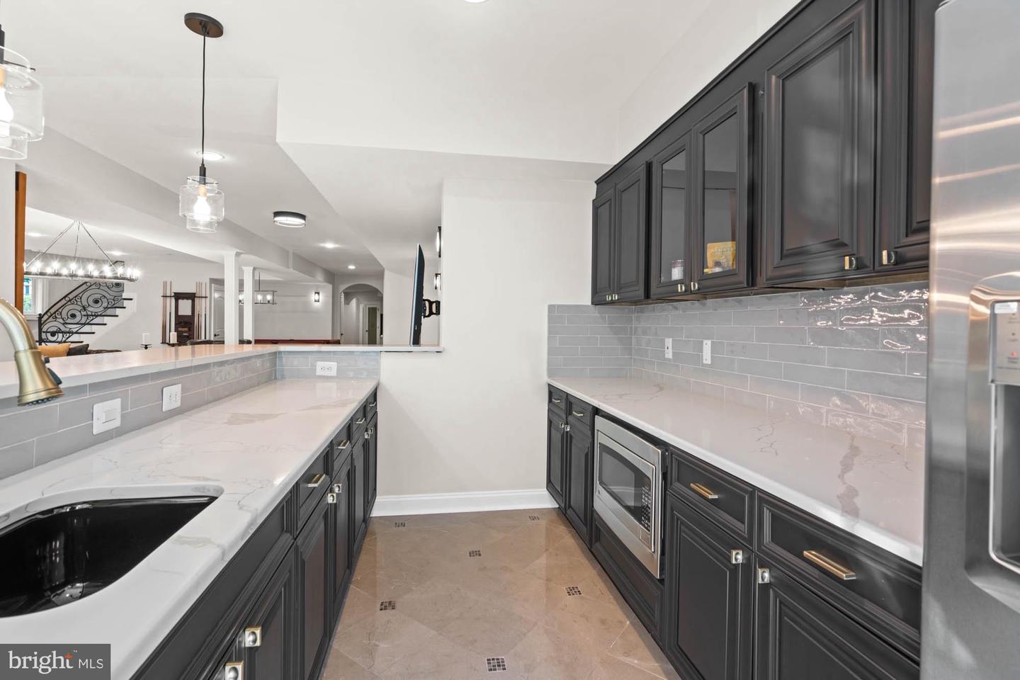 696 MILLER AVE, GREAT FALLS, Virginia 22066, 7 Bedrooms Bedrooms, ,6 BathroomsBathrooms,Residential,For sale,696 MILLER AVE,VAFX2238124 MLS # VAFX2238124