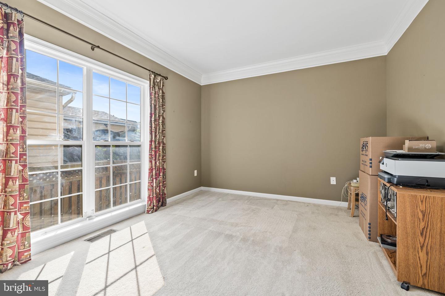 8347 CRACKLING CEDAR LN, GAINESVILLE, Virginia 20155, 4 Bedrooms Bedrooms, ,4 BathroomsBathrooms,Residential,For sale,8347 CRACKLING CEDAR LN,VAPW2093734 MLS # VAPW2093734