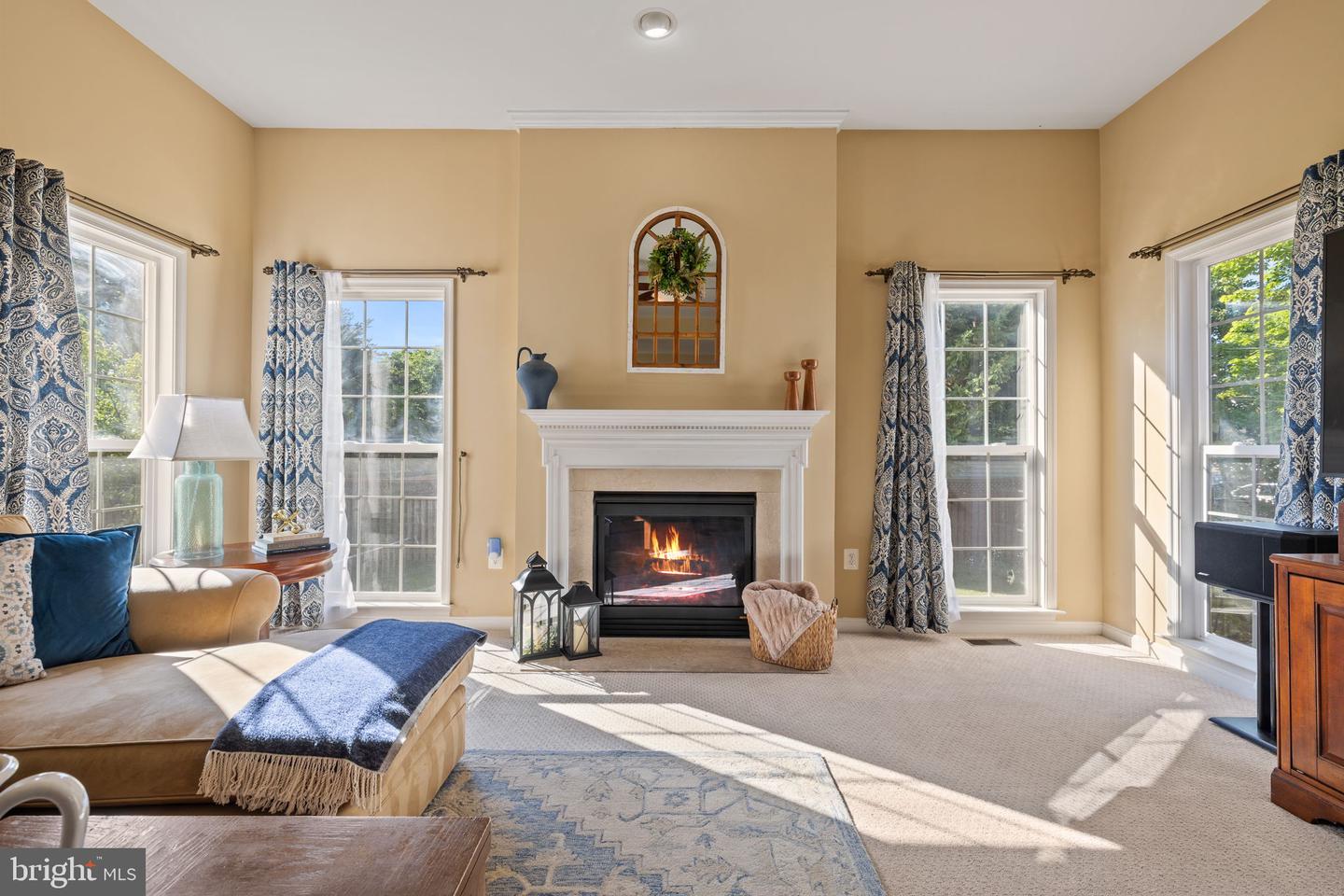 8347 CRACKLING CEDAR LN, GAINESVILLE, Virginia 20155, 4 Bedrooms Bedrooms, ,4 BathroomsBathrooms,Residential,For sale,8347 CRACKLING CEDAR LN,VAPW2093734 MLS # VAPW2093734