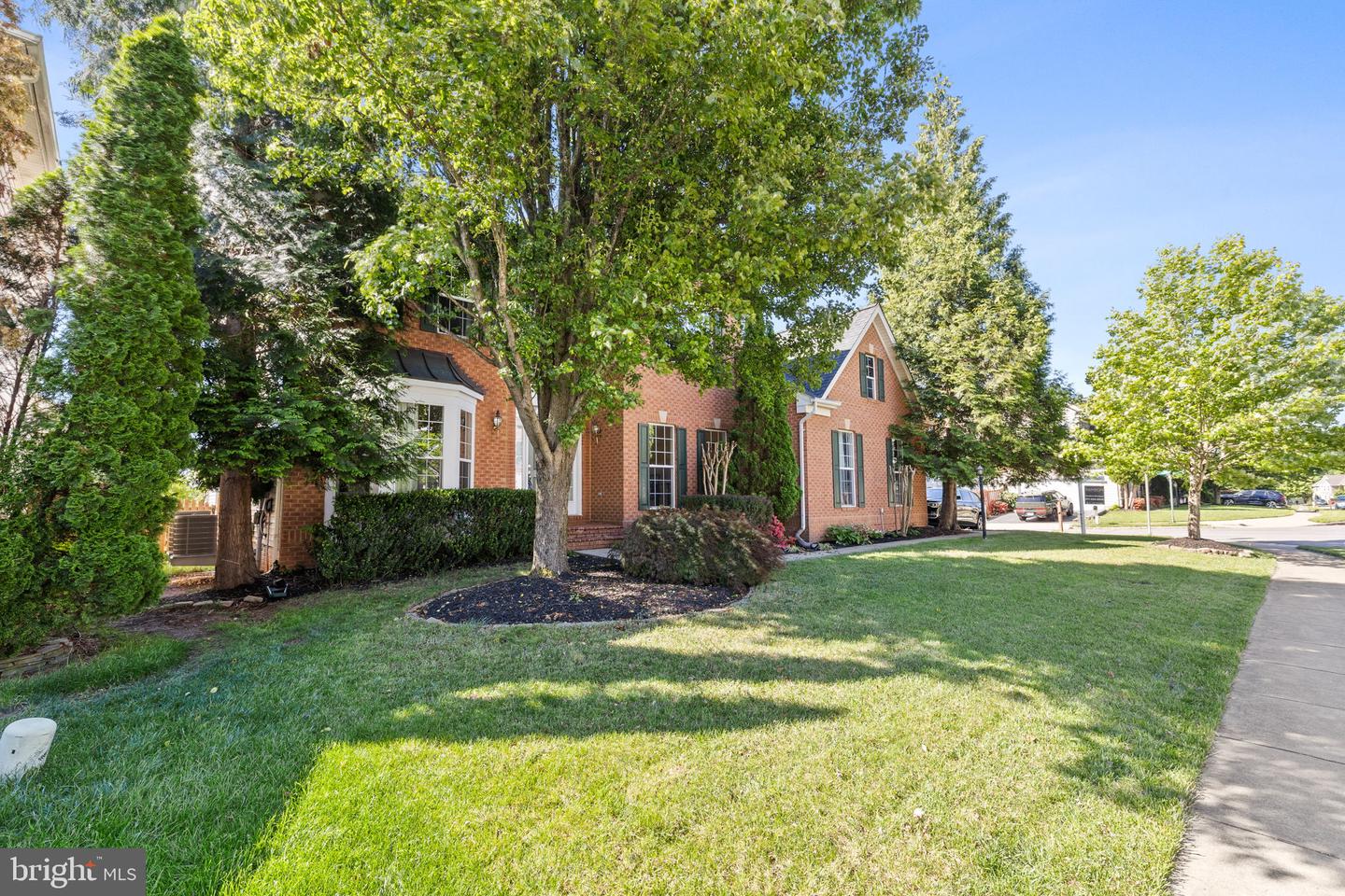 8347 CRACKLING CEDAR LN, GAINESVILLE, Virginia 20155, 4 Bedrooms Bedrooms, ,4 BathroomsBathrooms,Residential,For sale,8347 CRACKLING CEDAR LN,VAPW2093734 MLS # VAPW2093734
