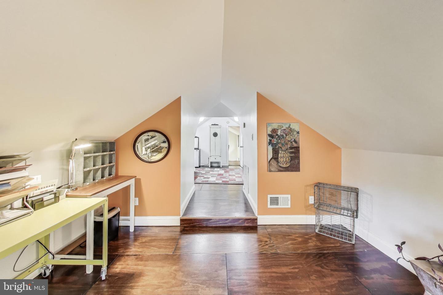 2332 N TUCKAHOE ST, ARLINGTON, Virginia 22205, 5 Bedrooms Bedrooms, ,4 BathroomsBathrooms,Residential,For sale,2332 N TUCKAHOE ST,VAAR2056930 MLS # VAAR2056930