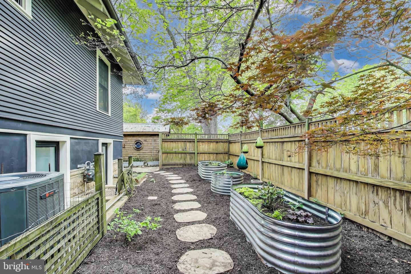2332 N TUCKAHOE ST, ARLINGTON, Virginia 22205, 5 Bedrooms Bedrooms, ,4 BathroomsBathrooms,Residential,For sale,2332 N TUCKAHOE ST,VAAR2056930 MLS # VAAR2056930