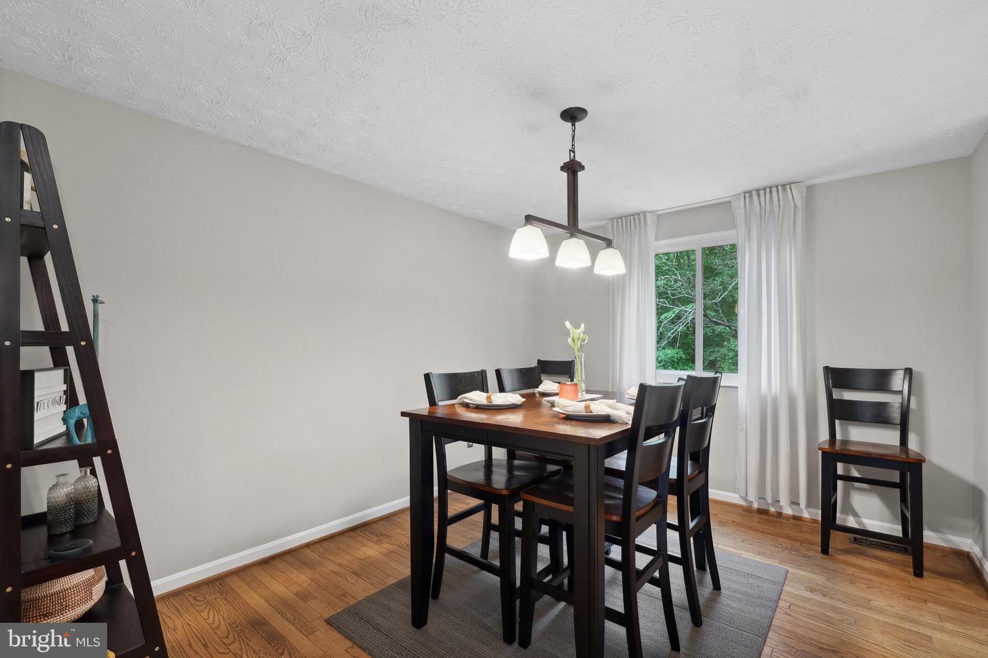 8140 WILLOWDALE CT, SPRINGFIELD, Virginia 22153, 3 Bedrooms Bedrooms, ,1 BathroomBathrooms,Residential,For sale,8140 WILLOWDALE CT,VAFX2238262 MLS # VAFX2238262