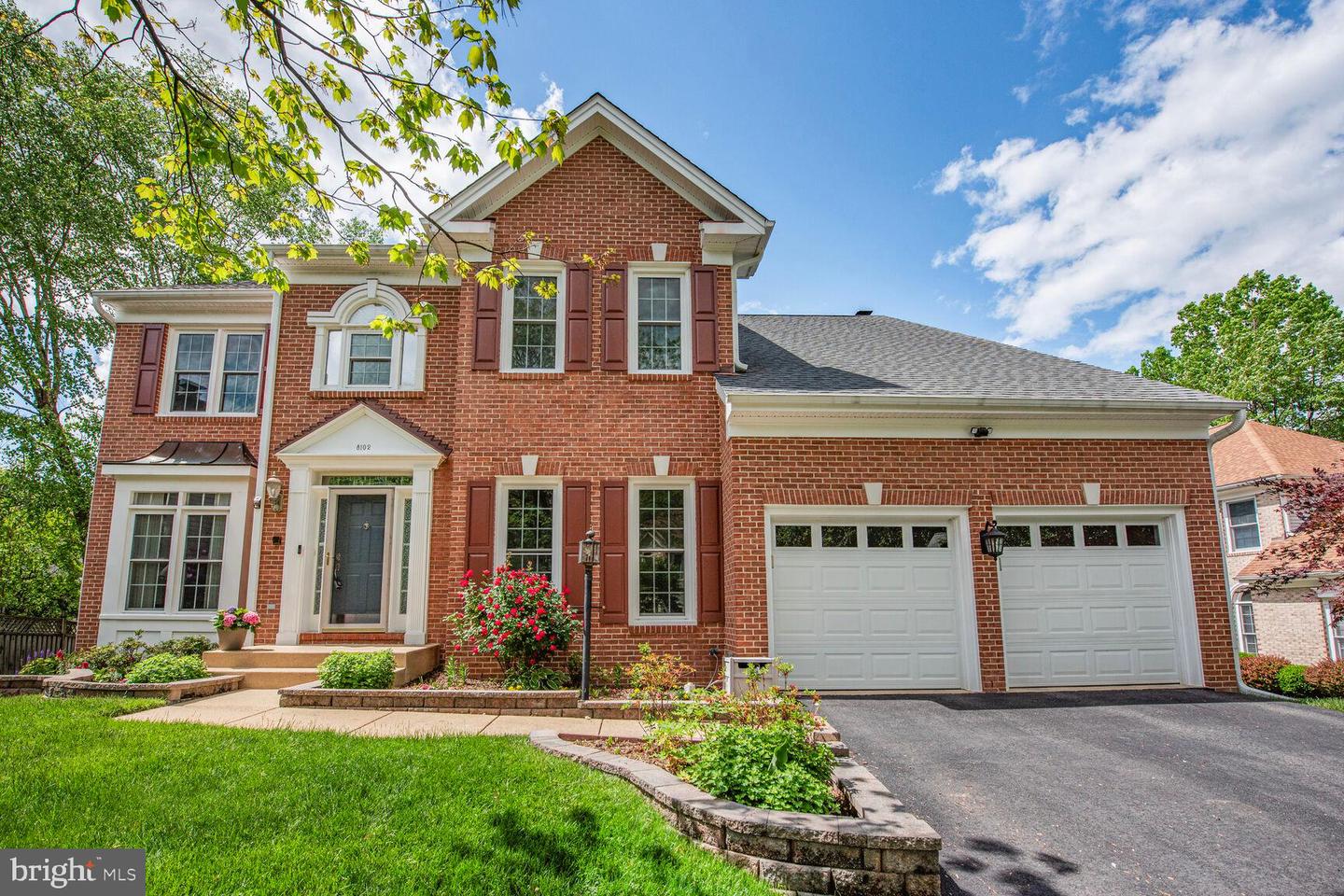 8102 CREEKVIEW DR, SPRINGFIELD, Virginia 22153, 4 Bedrooms Bedrooms, ,3 BathroomsBathrooms,Residential,For sale,8102 CREEKVIEW DR,VAFX2238576 MLS # VAFX2238576