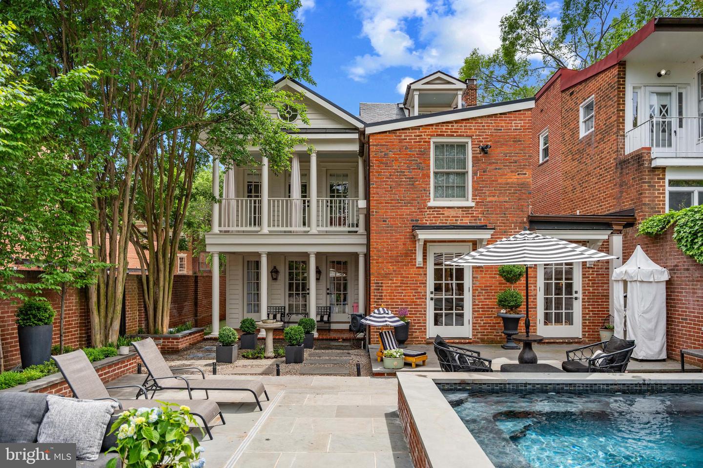 109 DUKE ST, ALEXANDRIA, Virginia 22314, 5 Bedrooms Bedrooms, ,3 BathroomsBathrooms,Residential,For sale,109 DUKE ST,VAAX2044914 MLS # VAAX2044914
