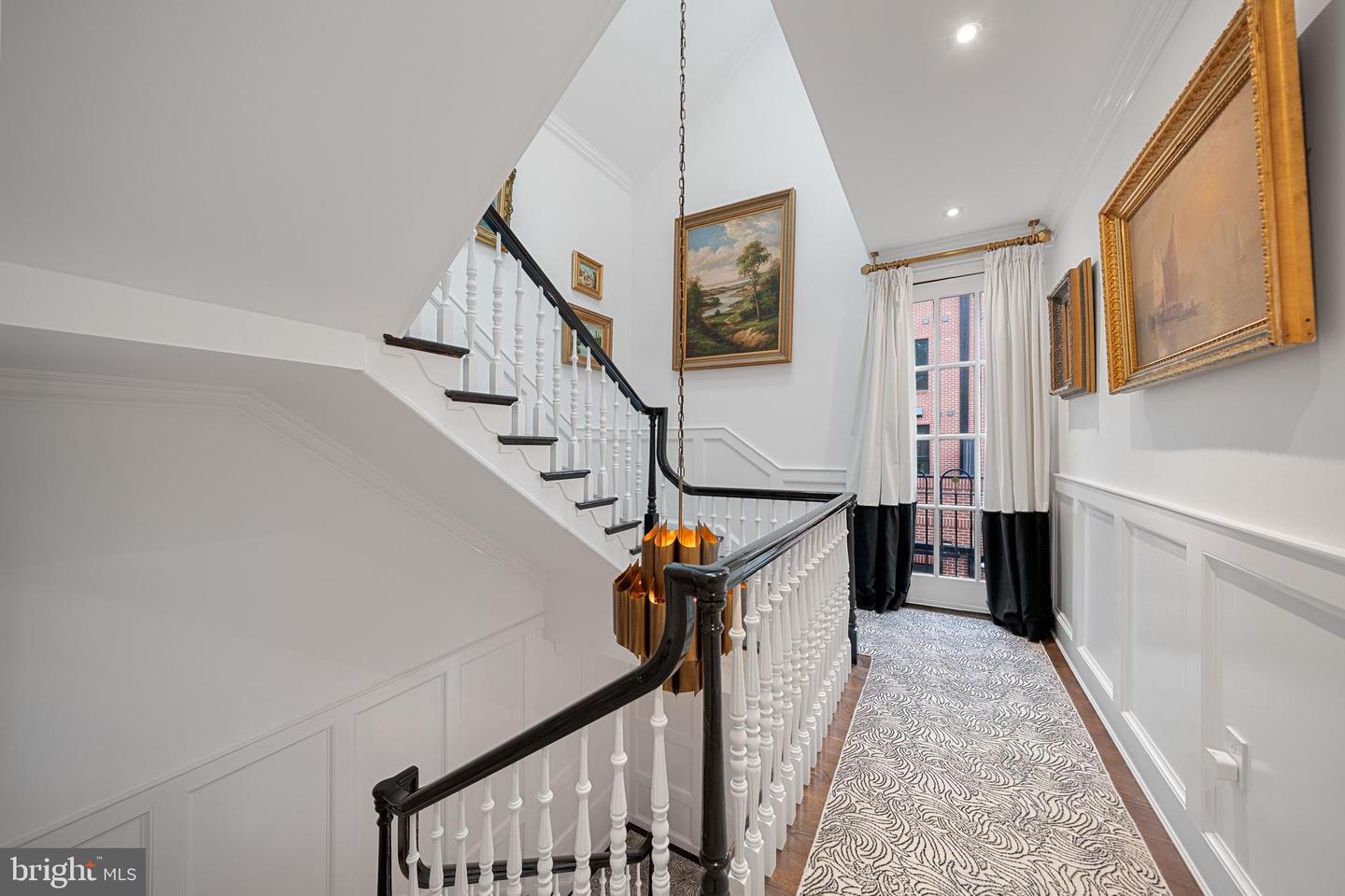 109 DUKE ST, ALEXANDRIA, Virginia 22314, 5 Bedrooms Bedrooms, ,3 BathroomsBathrooms,Residential,For sale,109 DUKE ST,VAAX2044914 MLS # VAAX2044914