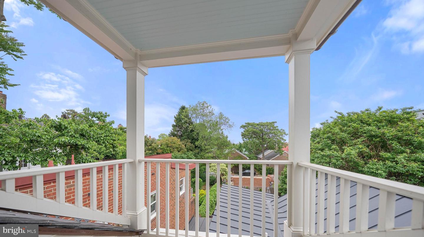 109 DUKE ST, ALEXANDRIA, Virginia 22314, 5 Bedrooms Bedrooms, ,3 BathroomsBathrooms,Residential,For sale,109 DUKE ST,VAAX2044914 MLS # VAAX2044914