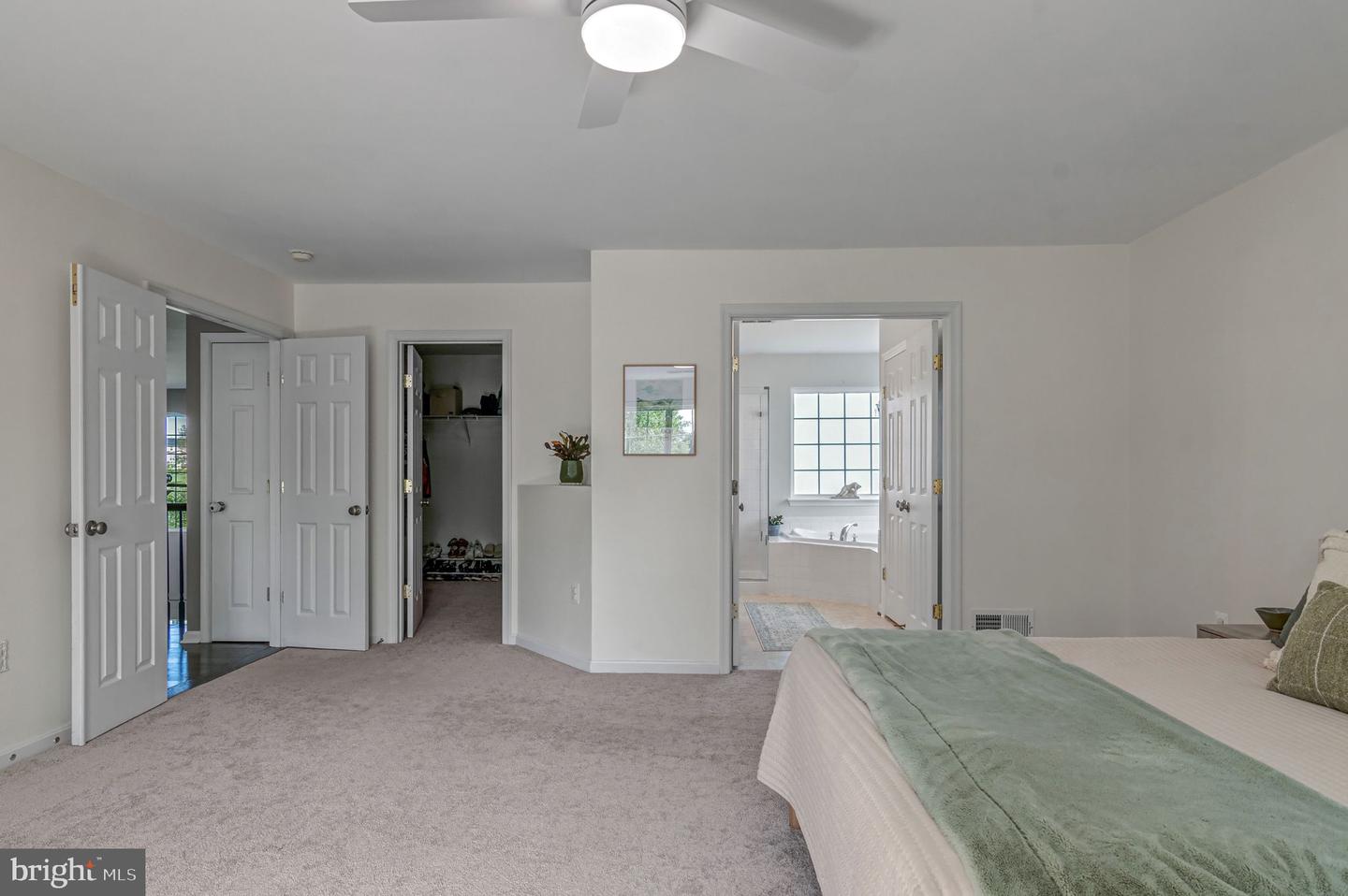 961 DEVONSHIRE CIR, PURCELLVILLE, Virginia 20132, 4 Bedrooms Bedrooms, ,3 BathroomsBathrooms,Residential,For sale,961 DEVONSHIRE CIR,VALO2095438 MLS # VALO2095438
