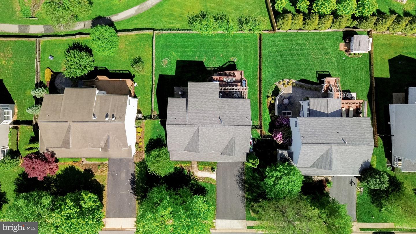 961 DEVONSHIRE CIR, PURCELLVILLE, Virginia 20132, 4 Bedrooms Bedrooms, ,3 BathroomsBathrooms,Residential,For sale,961 DEVONSHIRE CIR,VALO2095438 MLS # VALO2095438