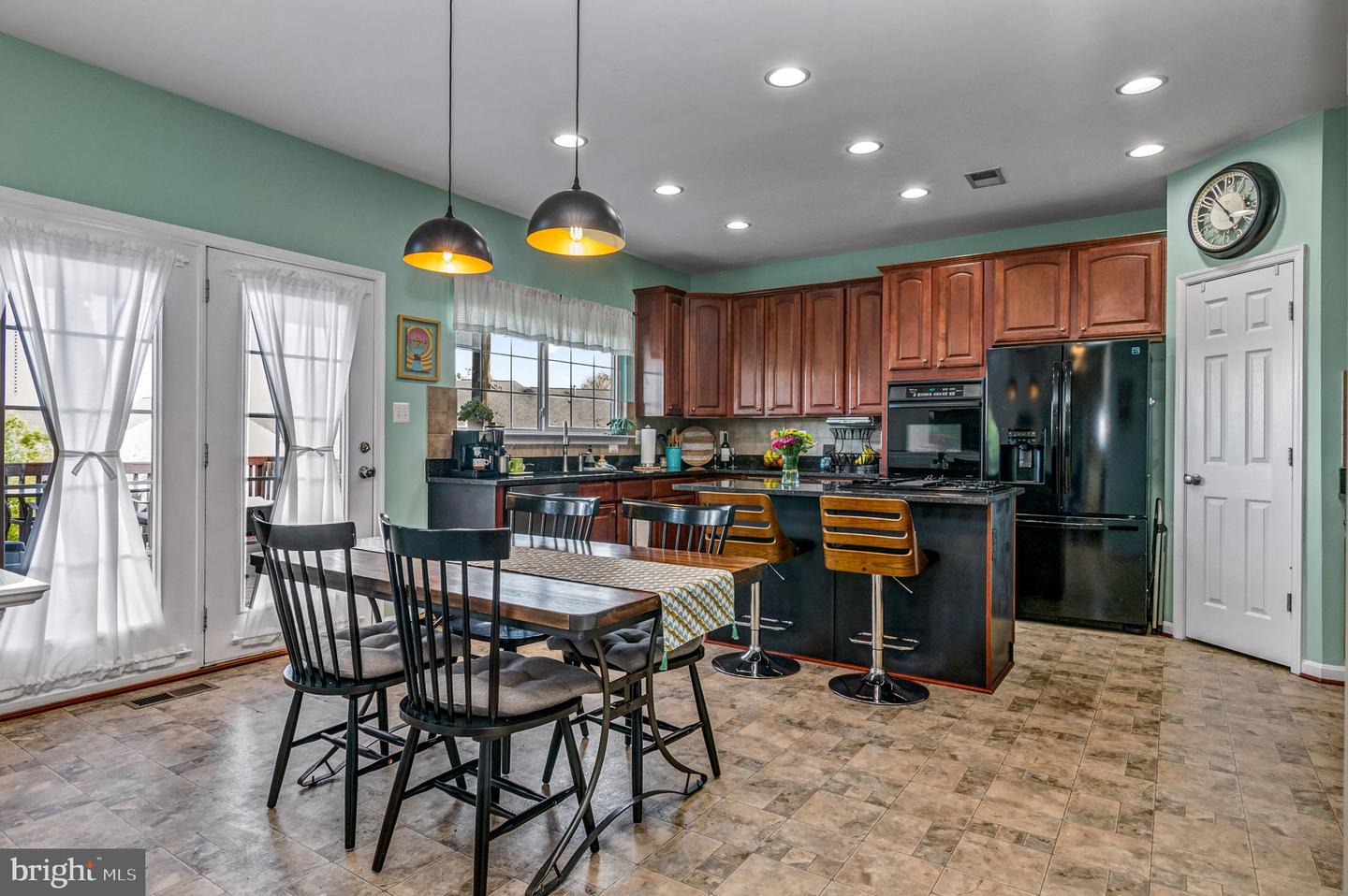 961 DEVONSHIRE CIR, PURCELLVILLE, Virginia 20132, 4 Bedrooms Bedrooms, ,3 BathroomsBathrooms,Residential,For sale,961 DEVONSHIRE CIR,VALO2095438 MLS # VALO2095438