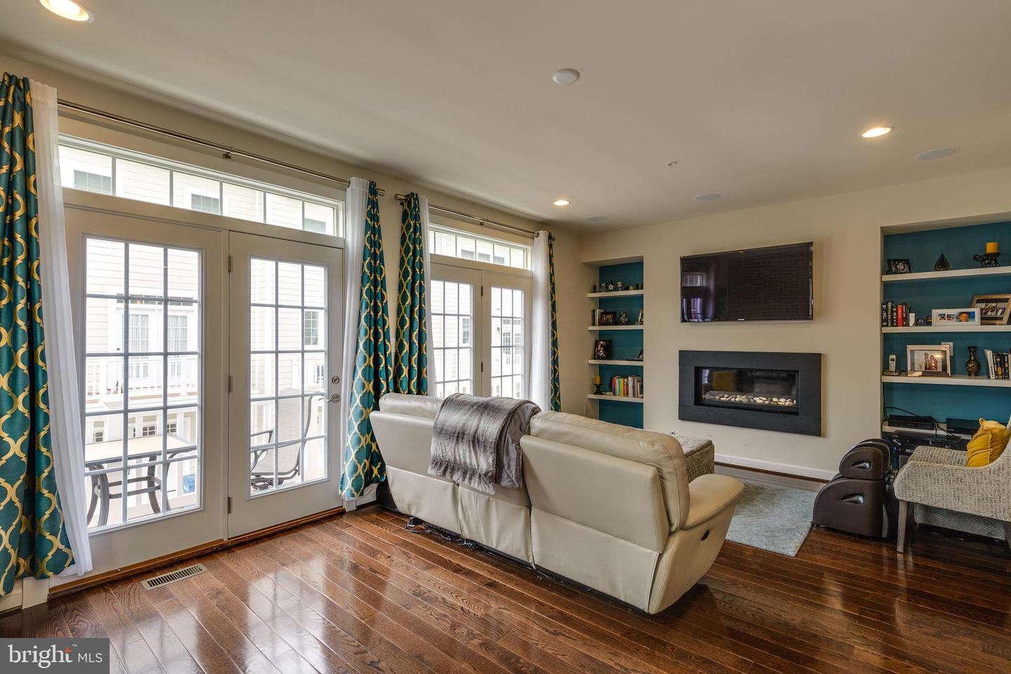 13691 NEIL ARMSTRONG AVE, HERNDON, Virginia 20171, 5 Bedrooms Bedrooms, ,4 BathroomsBathrooms,Residential,For sale,13691 NEIL ARMSTRONG AVE,VAFX2238352 MLS # VAFX2238352