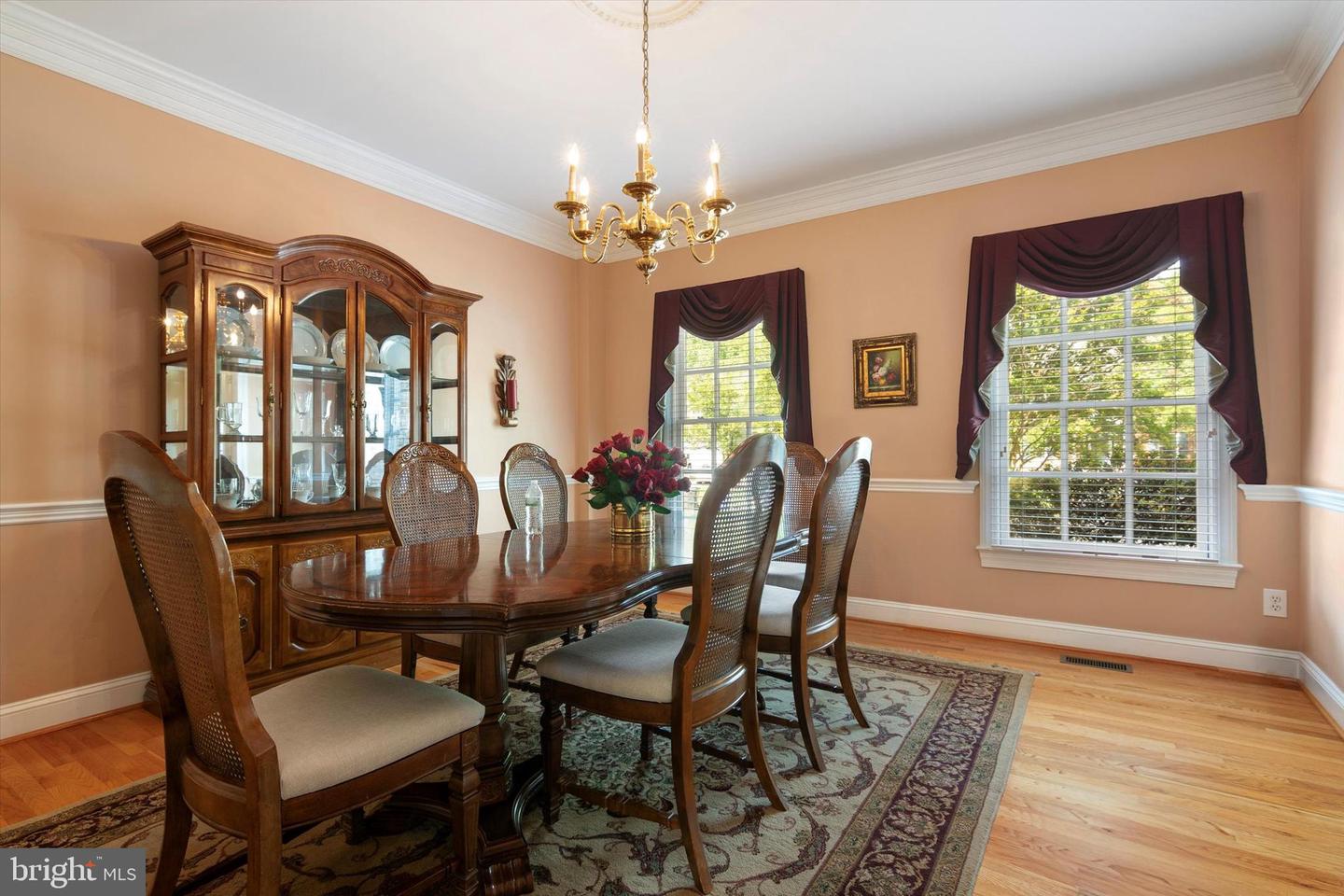 5800 WESTCHESTER ST, ALEXANDRIA, Virginia 22310, 4 Bedrooms Bedrooms, ,3 BathroomsBathrooms,Residential,For sale,5800 WESTCHESTER ST,VAFX2238384 MLS # VAFX2238384