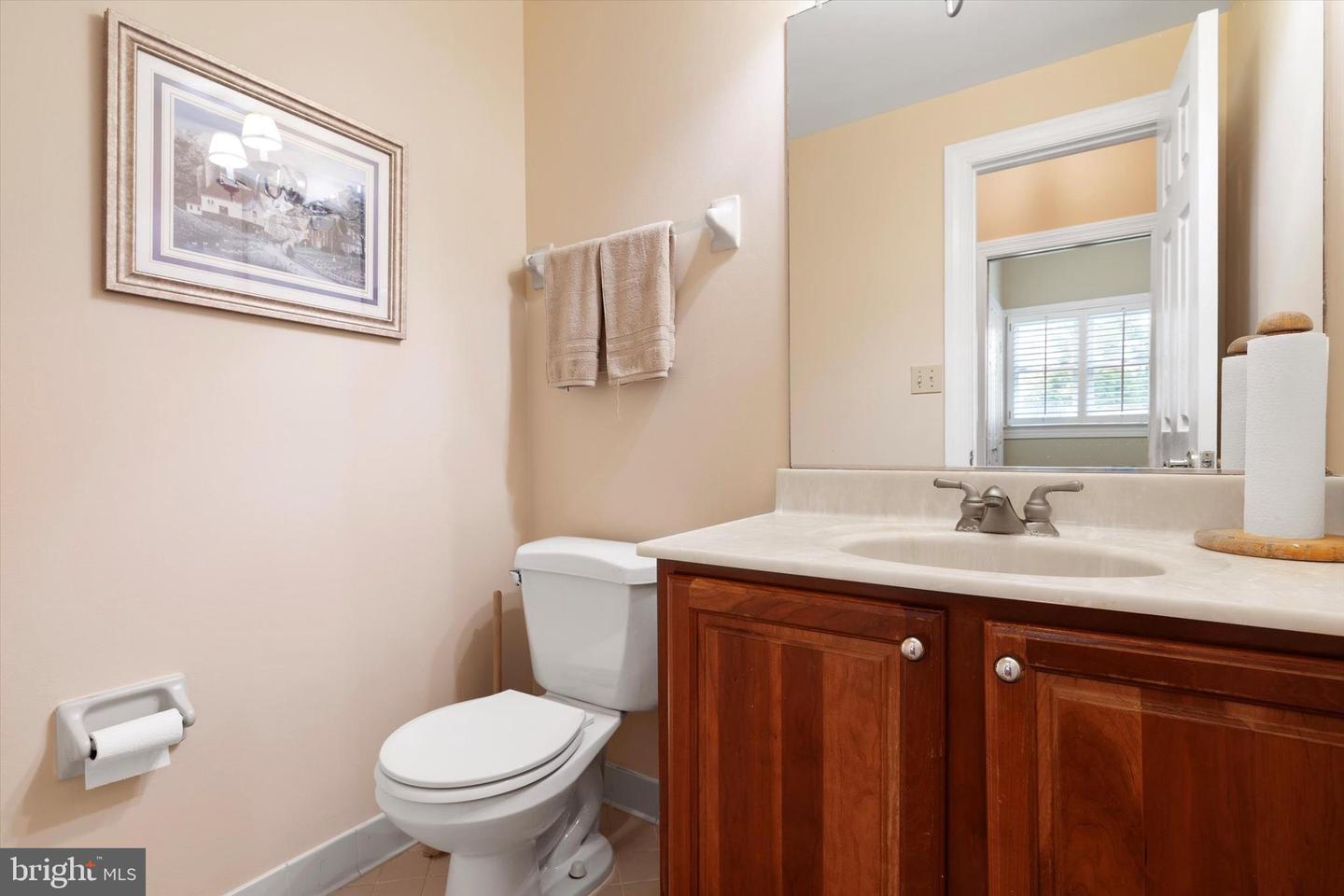 5800 WESTCHESTER ST, ALEXANDRIA, Virginia 22310, 4 Bedrooms Bedrooms, ,3 BathroomsBathrooms,Residential,For sale,5800 WESTCHESTER ST,VAFX2238384 MLS # VAFX2238384