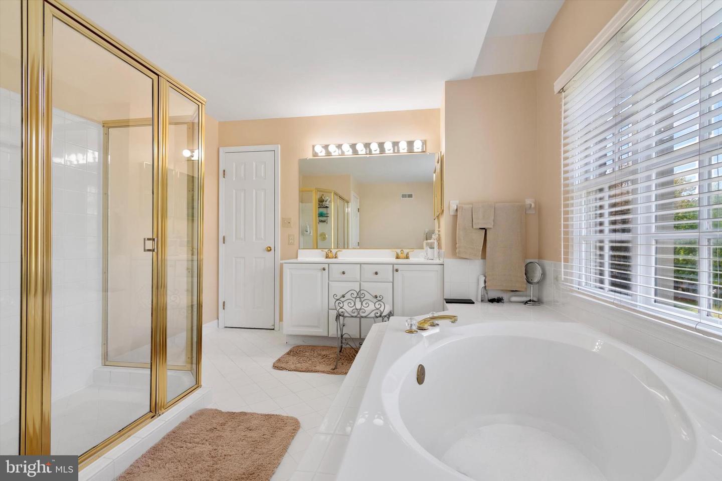 5800 WESTCHESTER ST, ALEXANDRIA, Virginia 22310, 4 Bedrooms Bedrooms, ,3 BathroomsBathrooms,Residential,For sale,5800 WESTCHESTER ST,VAFX2238384 MLS # VAFX2238384