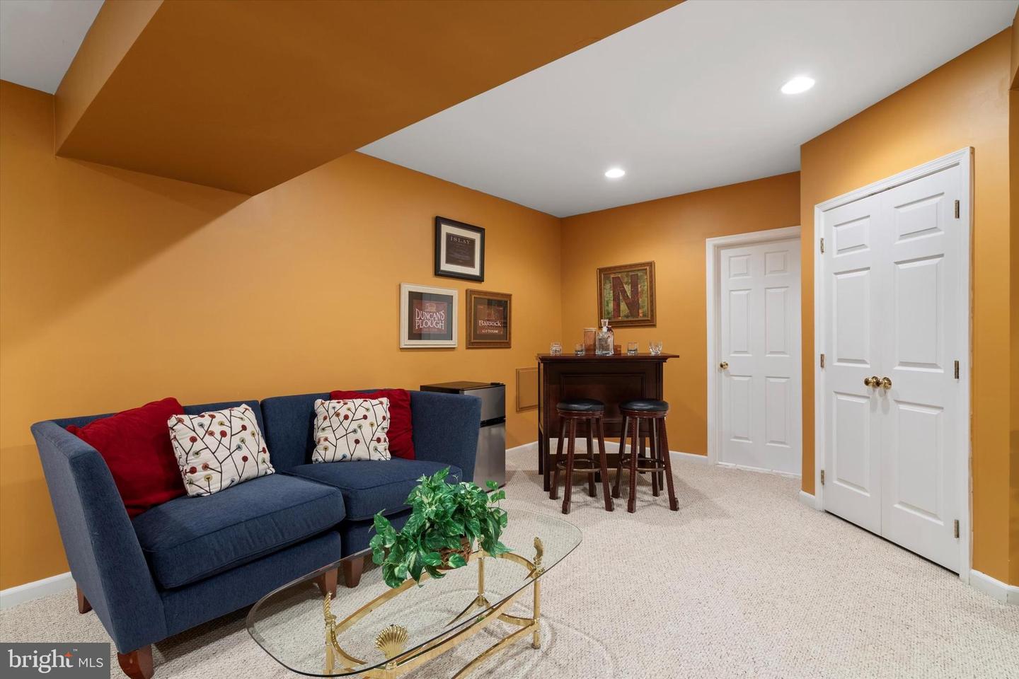 5800 WESTCHESTER ST, ALEXANDRIA, Virginia 22310, 4 Bedrooms Bedrooms, ,3 BathroomsBathrooms,Residential,For sale,5800 WESTCHESTER ST,VAFX2238384 MLS # VAFX2238384