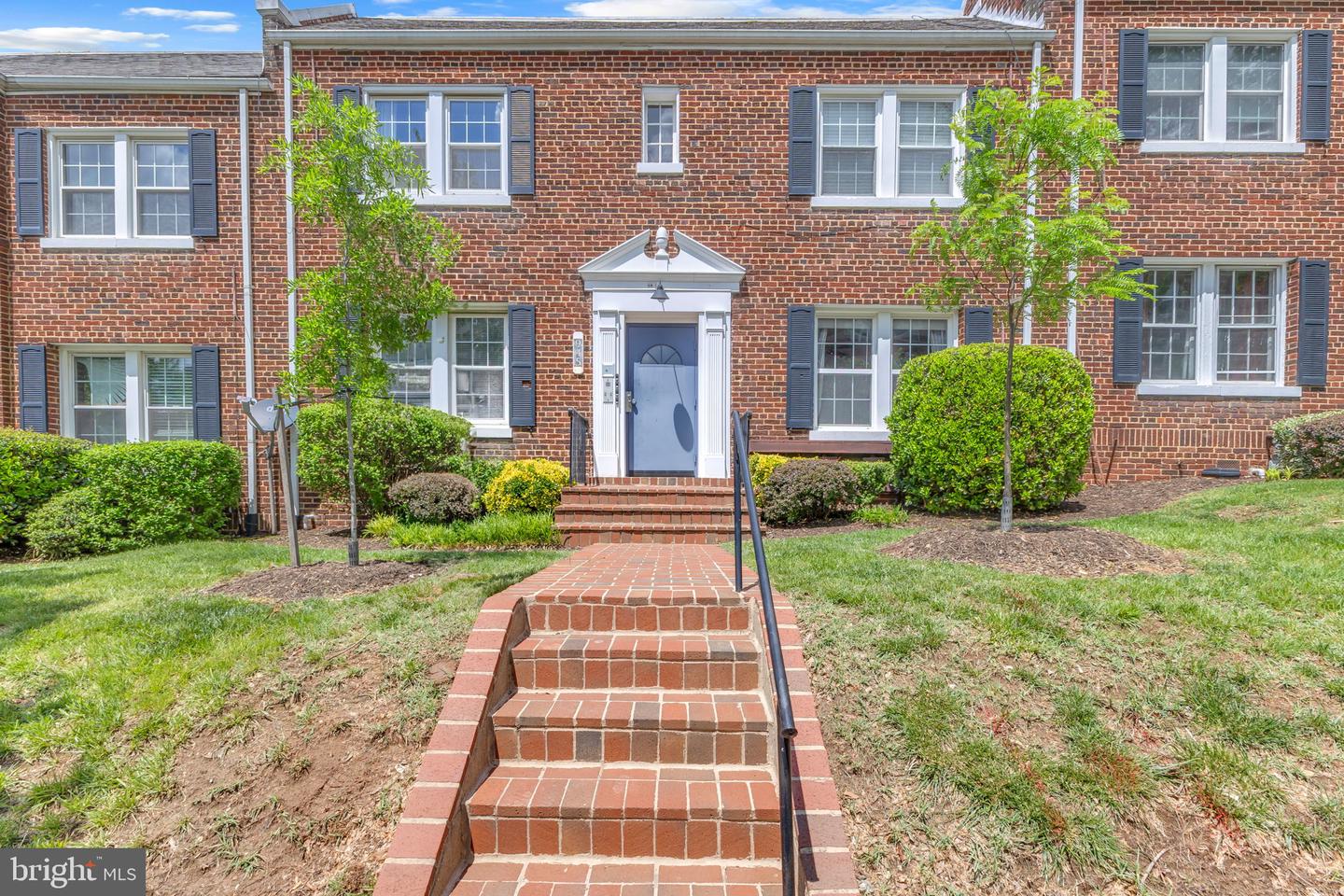 945 RANDOLPH ST NW #A, WASHINGTON, District Of Columbia 20011, 1 Bedroom Bedrooms, ,1 BathroomBathrooms,Residential,For sale,945 RANDOLPH ST NW #A,DCDC2198816 MLS # DCDC2198816