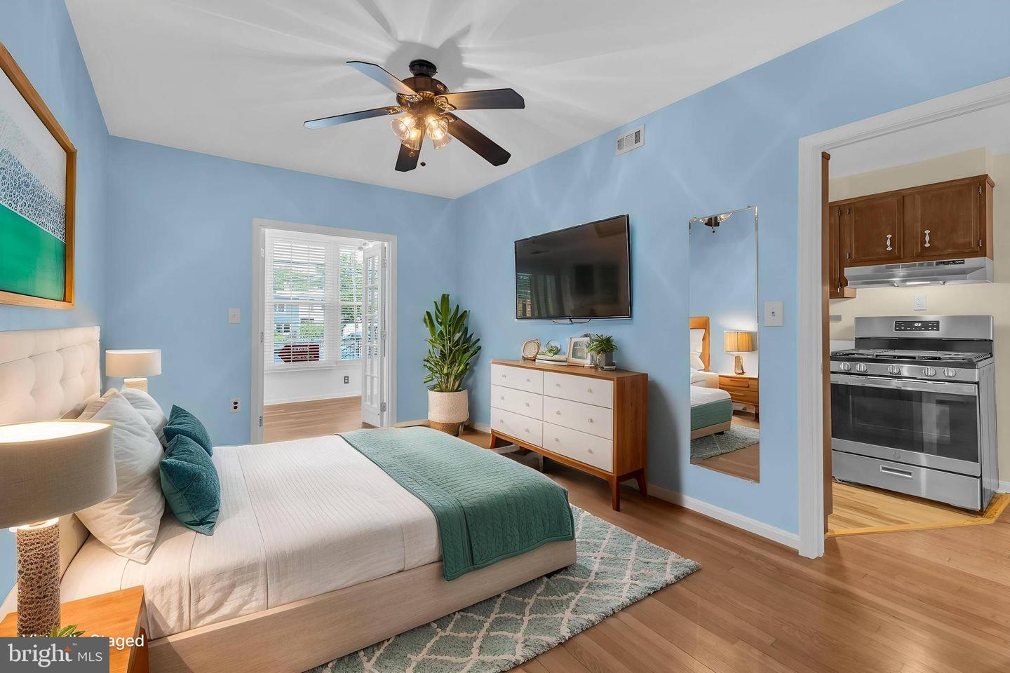 945 RANDOLPH ST NW #A, WASHINGTON, District Of Columbia 20011, 1 Bedroom Bedrooms, ,1 BathroomBathrooms,Residential,For sale,945 RANDOLPH ST NW #A,DCDC2198816 MLS # DCDC2198816
