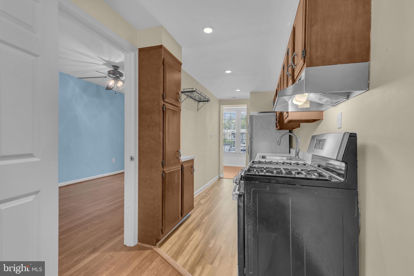 945 RANDOLPH ST NW #A, WASHINGTON, District Of Columbia 20011, 1 Bedroom Bedrooms, ,1 BathroomBathrooms,Residential,For sale,945 RANDOLPH ST NW #A,DCDC2198816 MLS # DCDC2198816