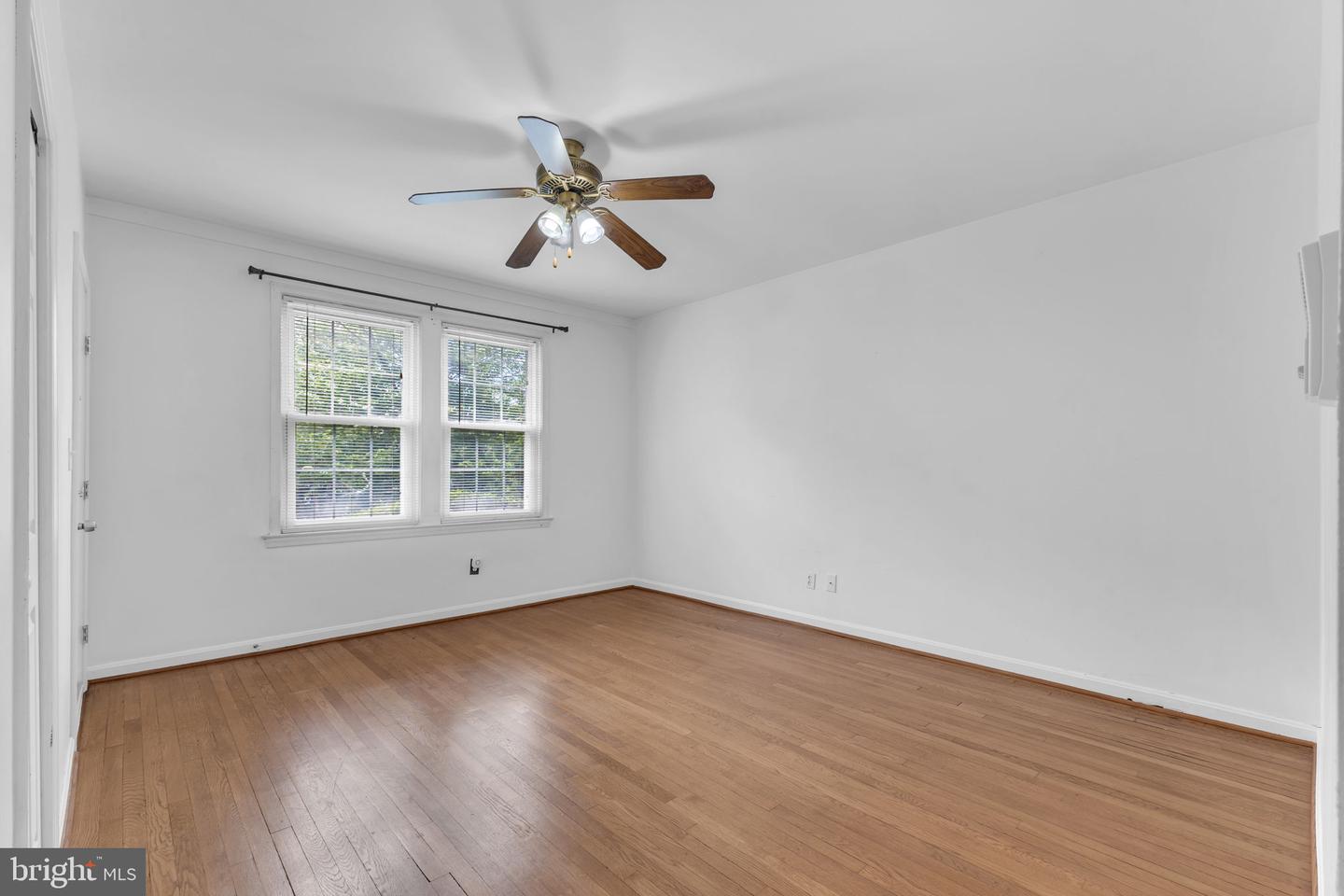 945 RANDOLPH ST NW #A, WASHINGTON, District Of Columbia 20011, 1 Bedroom Bedrooms, ,1 BathroomBathrooms,Residential,For sale,945 RANDOLPH ST NW #A,DCDC2198816 MLS # DCDC2198816
