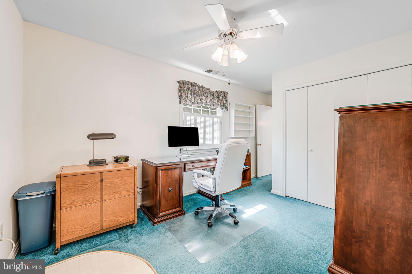 7131 MURRAY LN, ANNANDALE, Virginia 22003, 7 Bedrooms Bedrooms, ,3 BathroomsBathrooms,Residential,For sale,7131 MURRAY LN,VAFX2238414 MLS # VAFX2238414