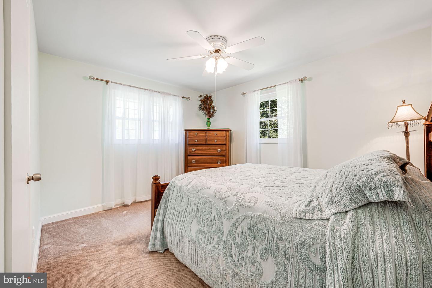 7131 MURRAY LN, ANNANDALE, Virginia 22003, 7 Bedrooms Bedrooms, ,3 BathroomsBathrooms,Residential,For sale,7131 MURRAY LN,VAFX2238414 MLS # VAFX2238414