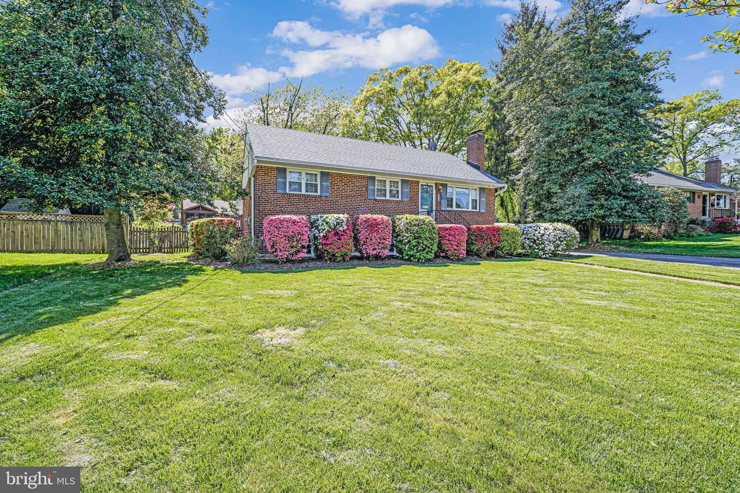 7131 MURRAY LN, ANNANDALE, Virginia 22003, 7 Bedrooms Bedrooms, ,3 BathroomsBathrooms,Residential,For sale,7131 MURRAY LN,VAFX2238414 MLS # VAFX2238414